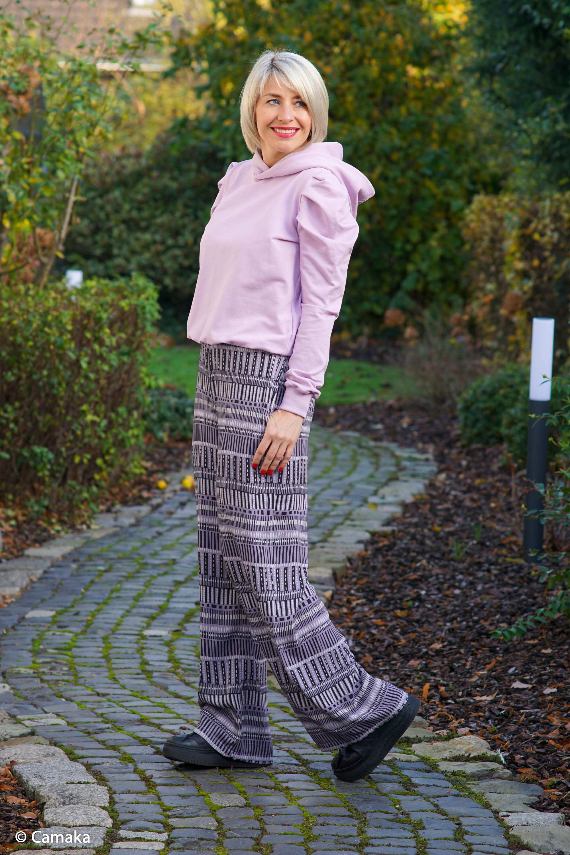 000642 uni, lavender frost