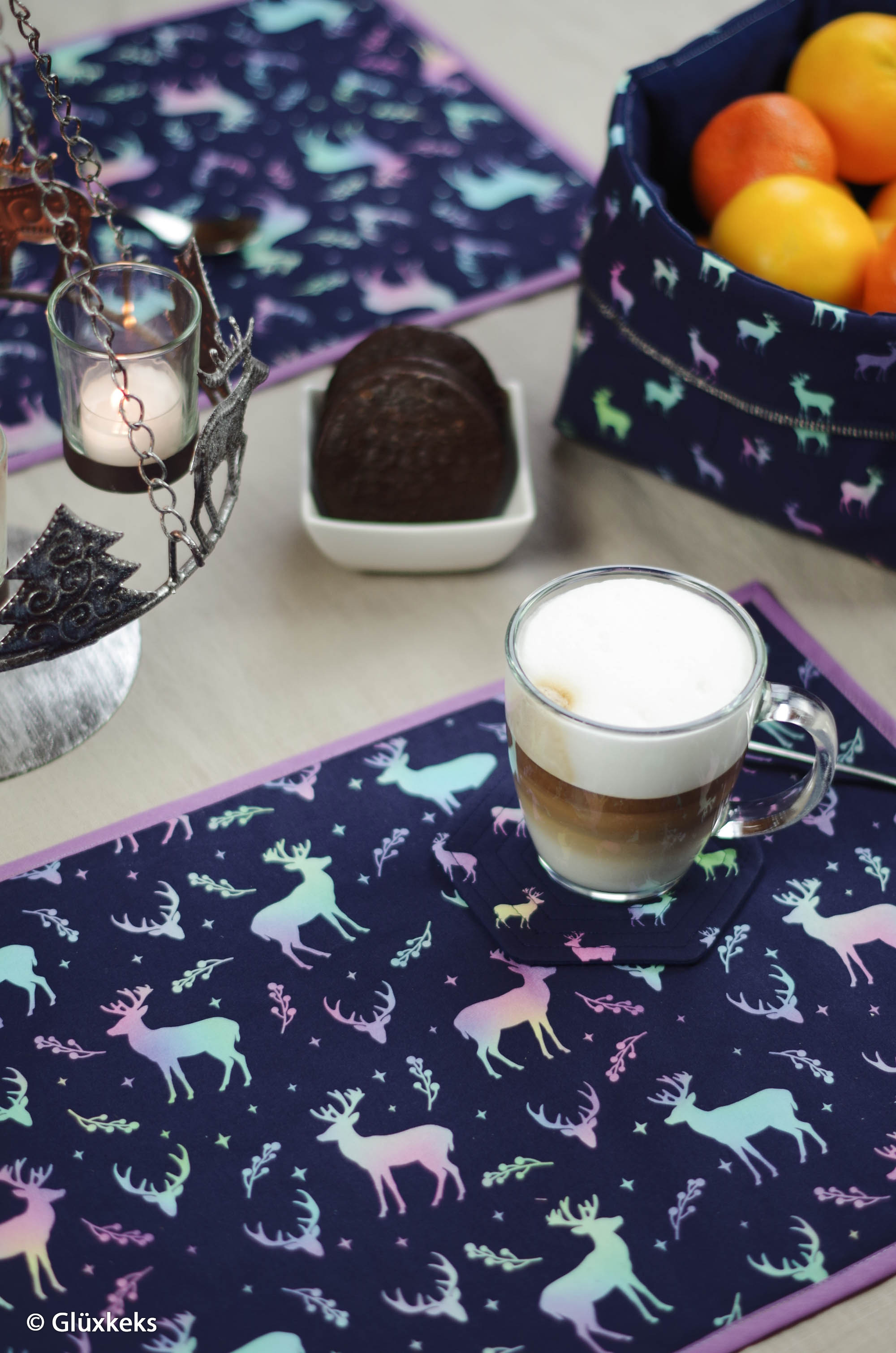 479598 Reindier, Branches, pastell/navy