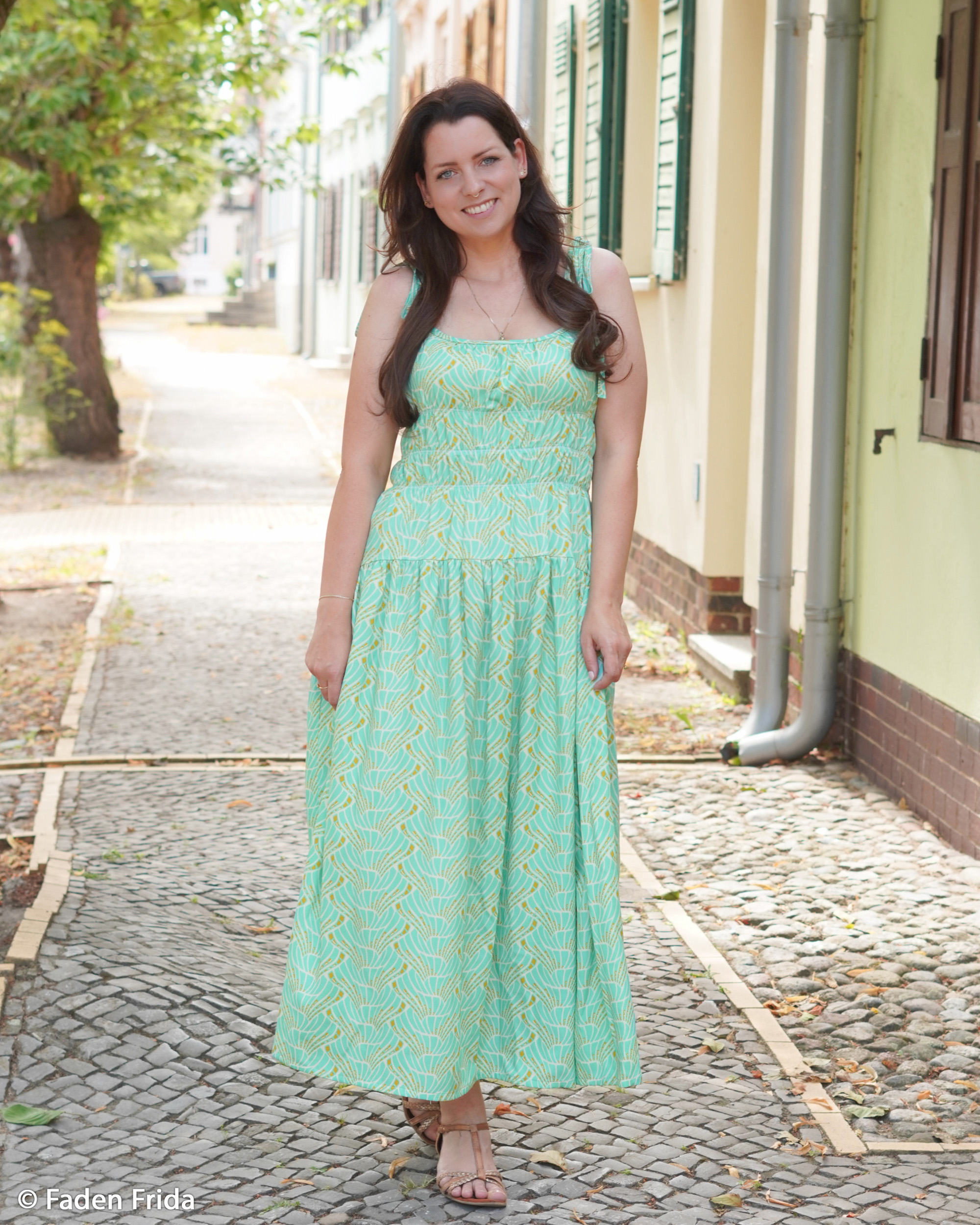 Vienna Coral by Bienvenido Colorido, Viskose Webware Vienna Coral by Bienvenido Colorido, Viskose Webware