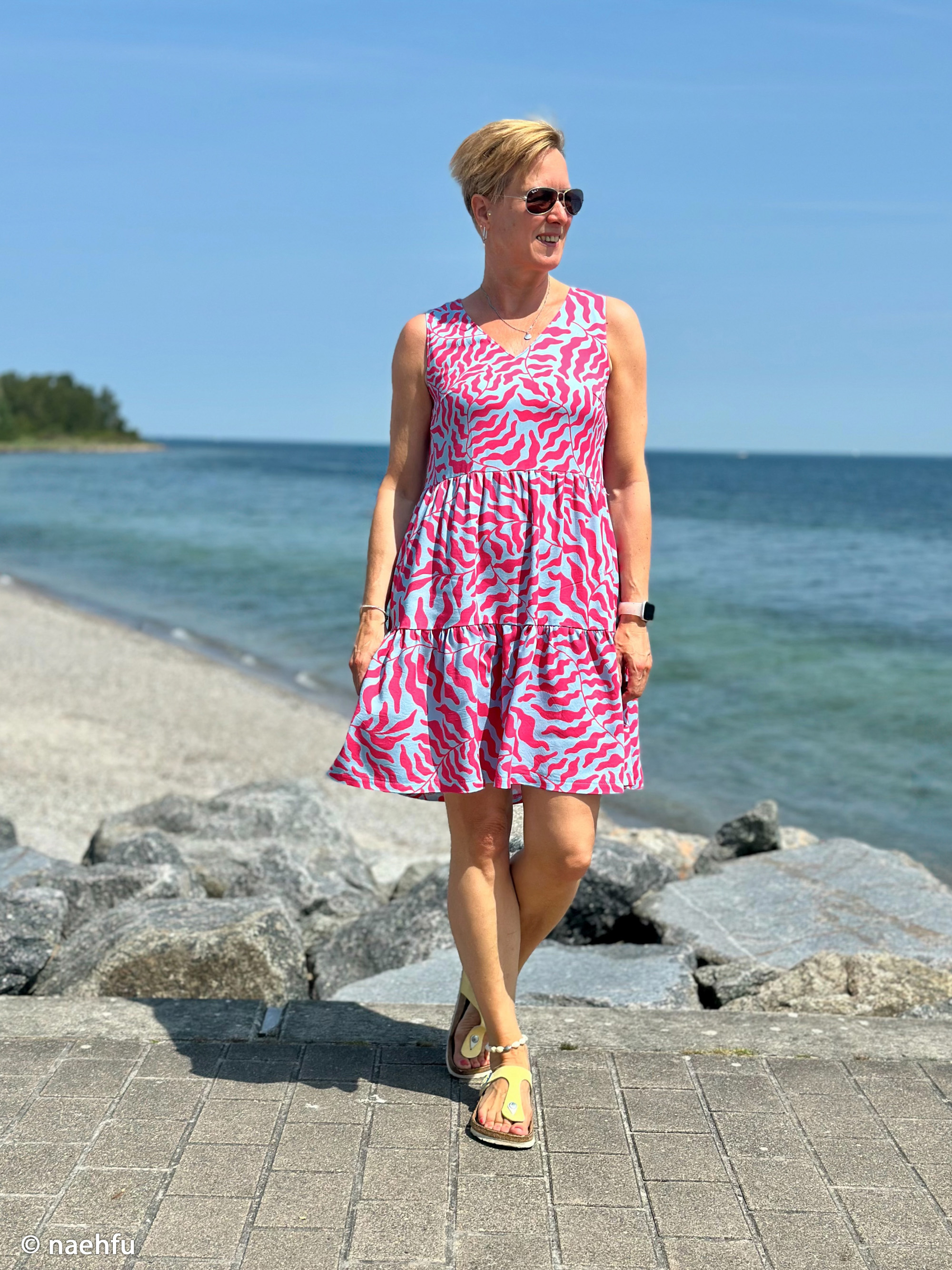 933252 Algen, pink, hellblau