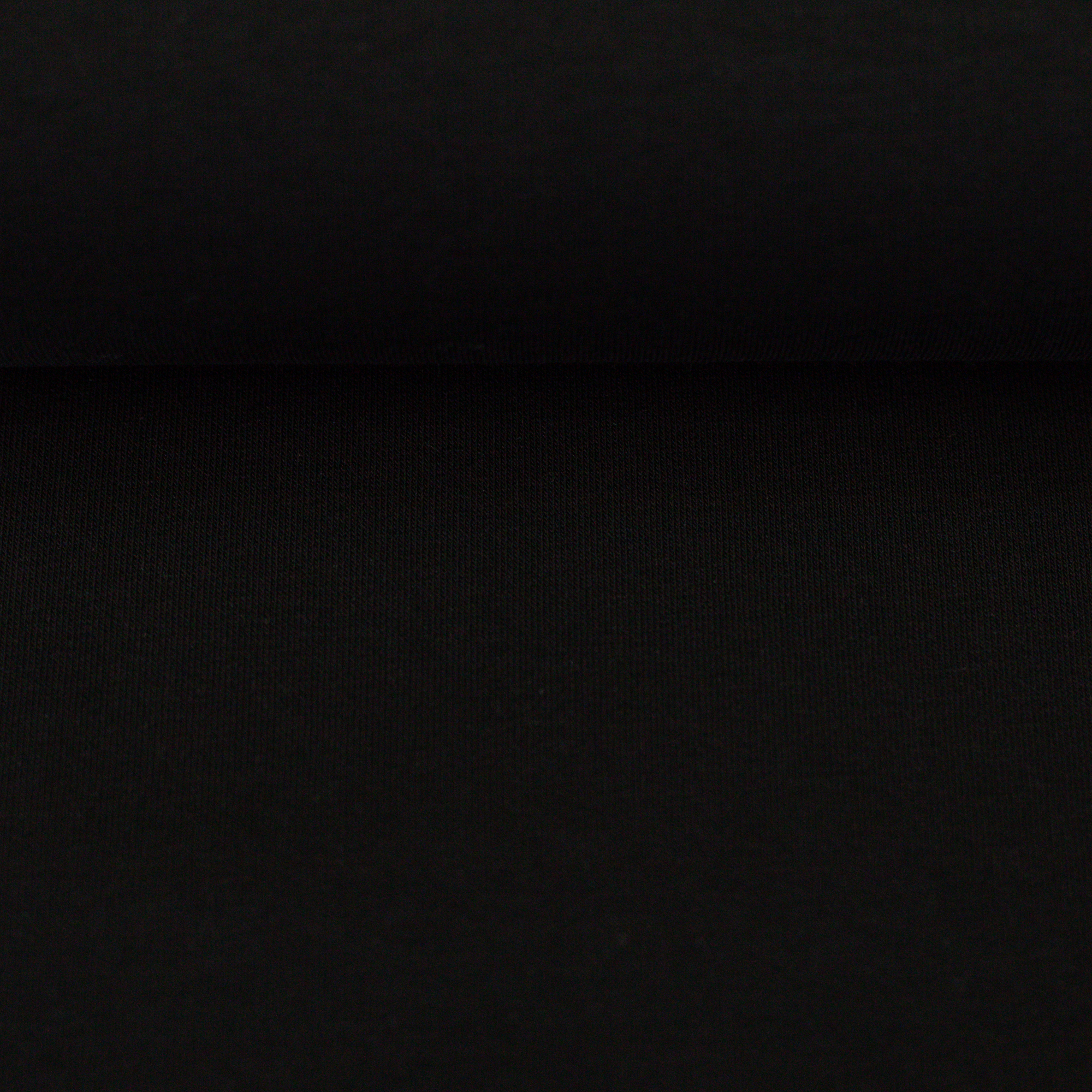 Hanni, Sweat angeraut