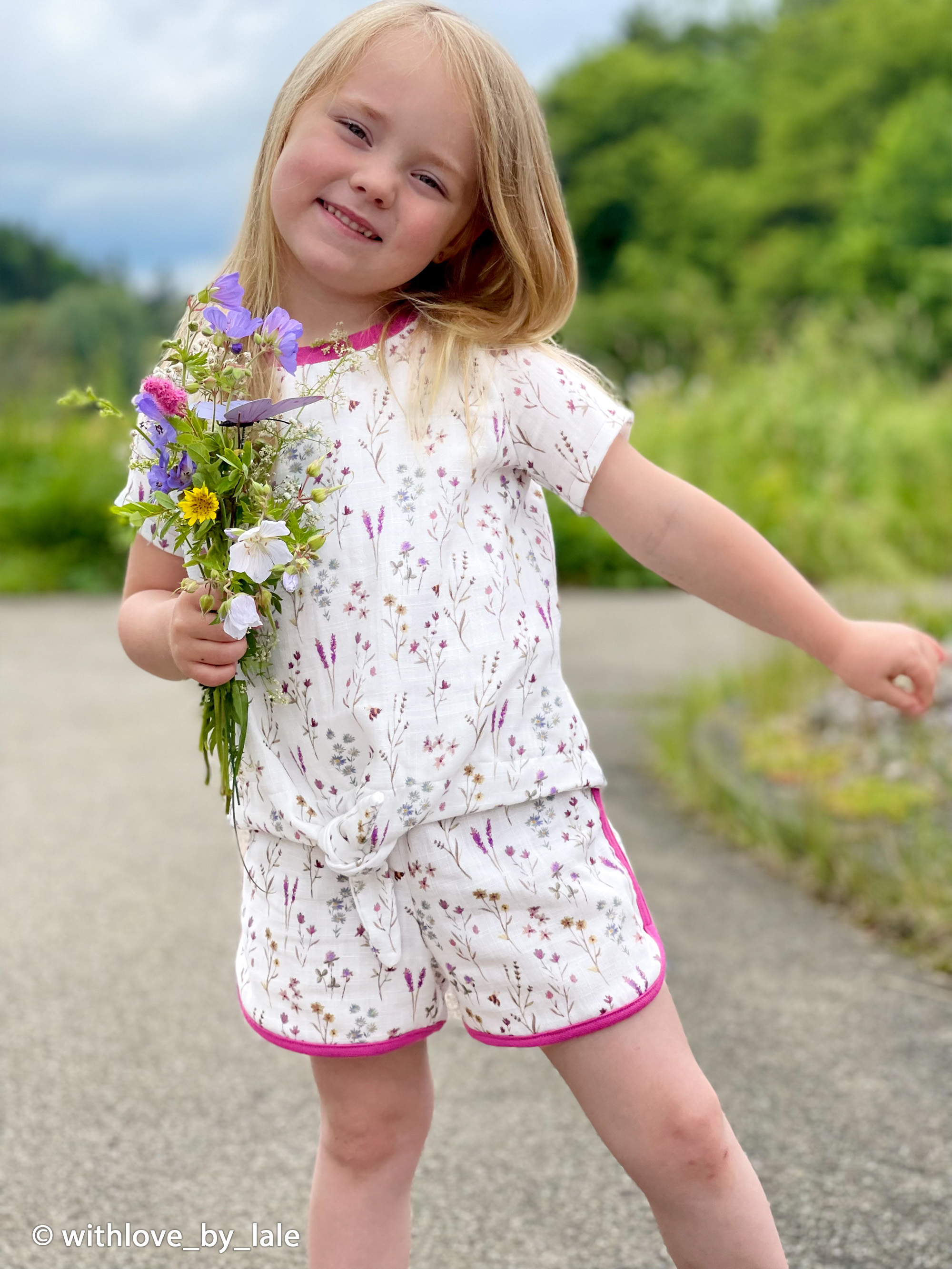 Wild Meadow by Christiane Zielinski **Restschrumpfwert max. 5%**, Double Gauze