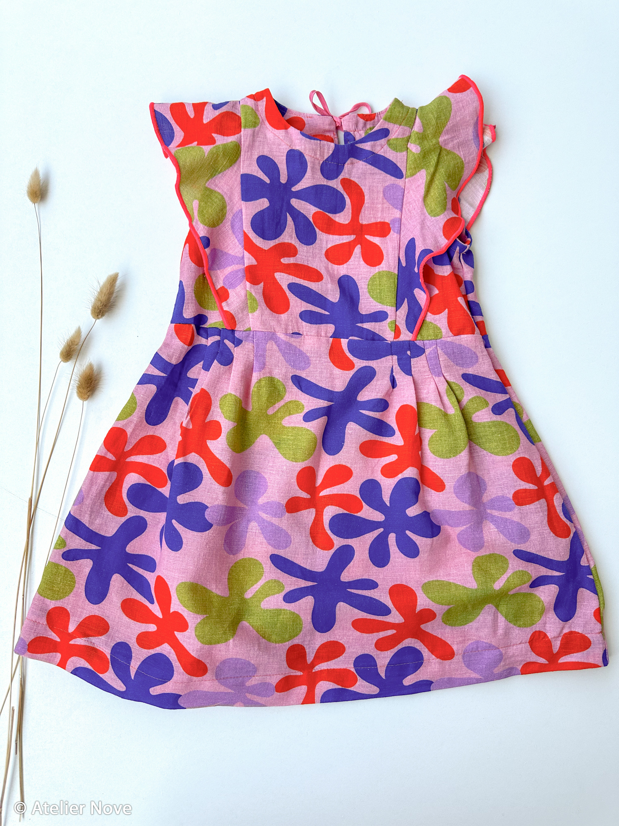 Big Flower by Cherry Picking, Linen