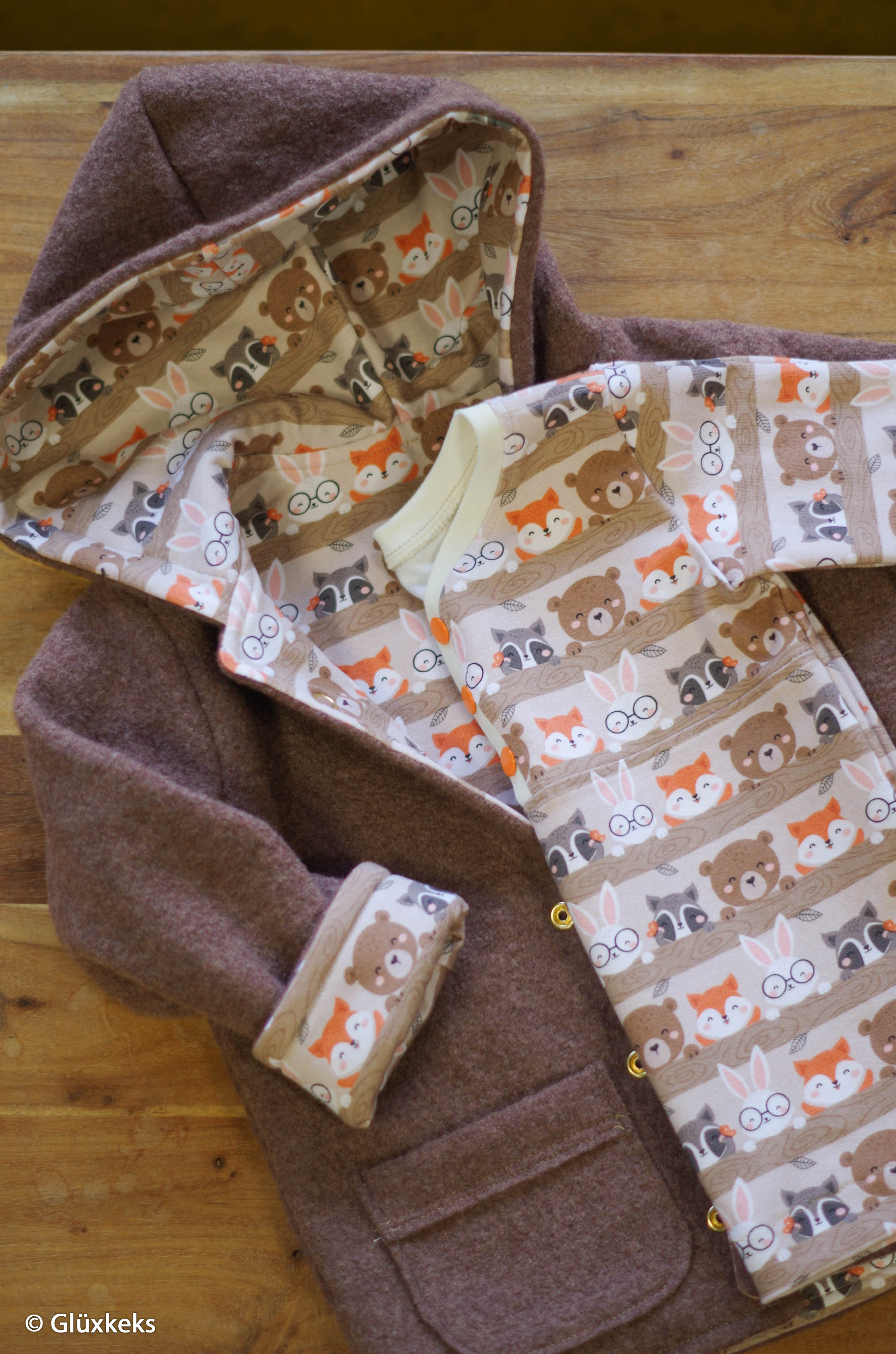 125172 Tiere, Streifen, beige