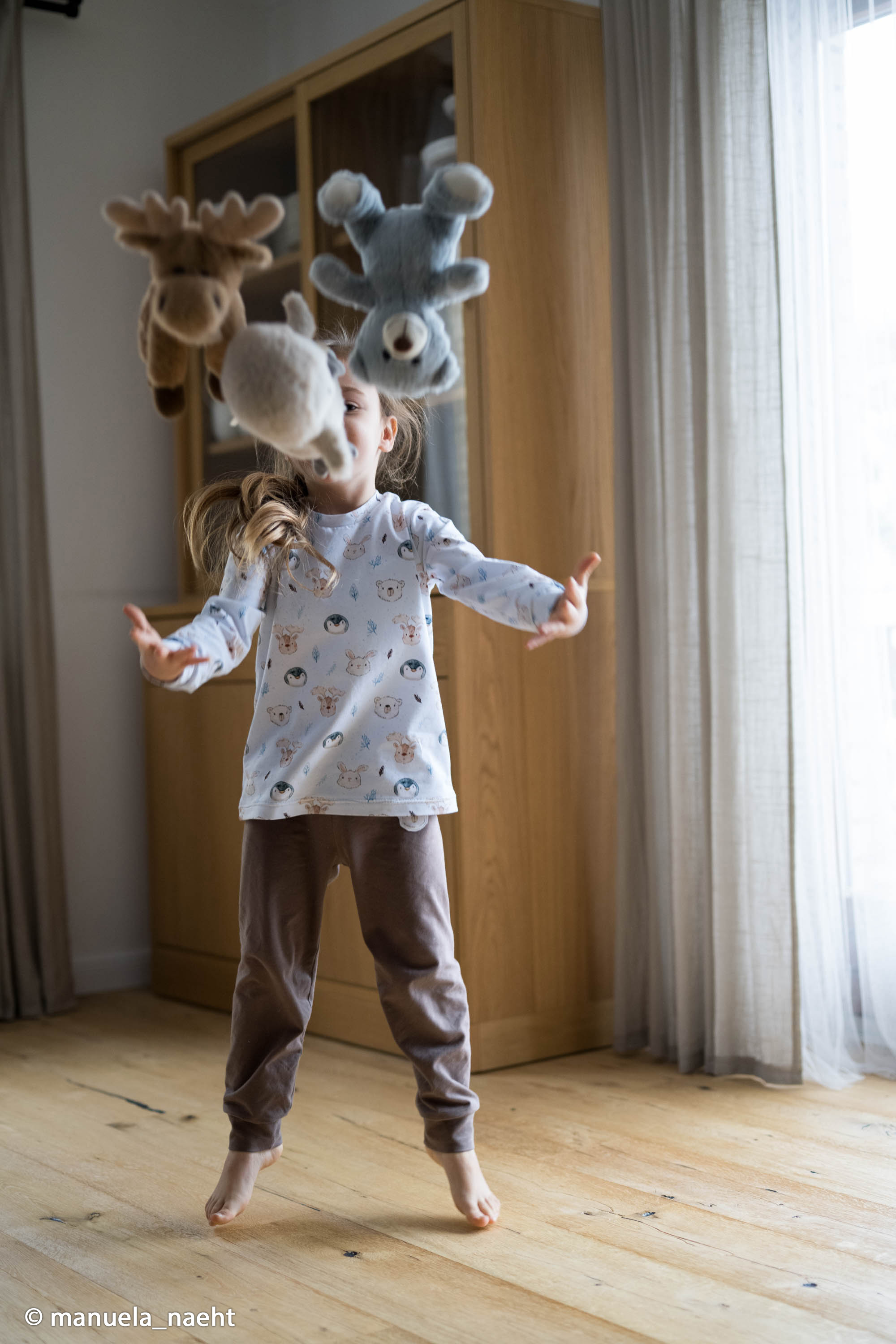 000676 uni, peppercorn