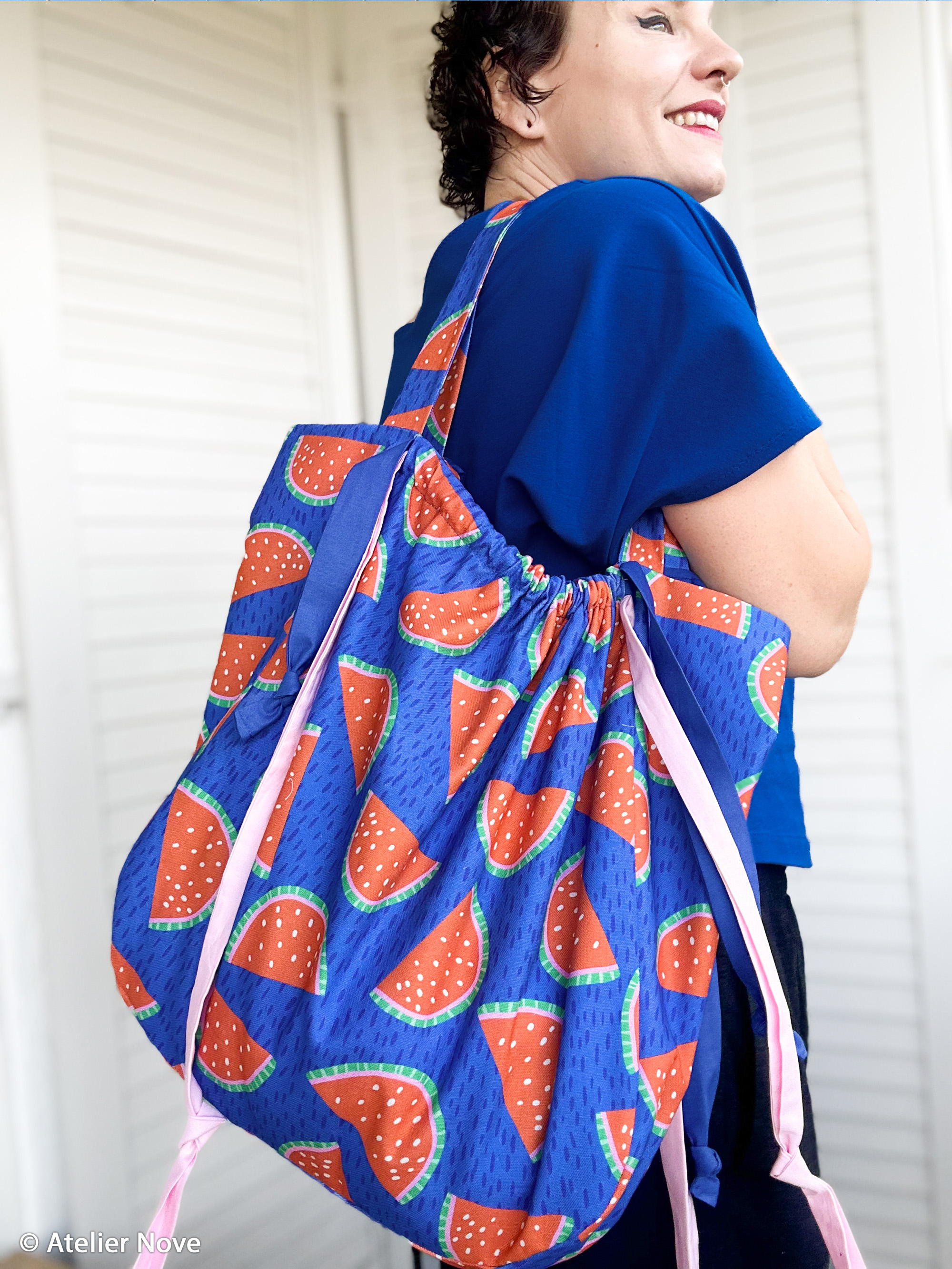235255 Melonen, royalblau/rot