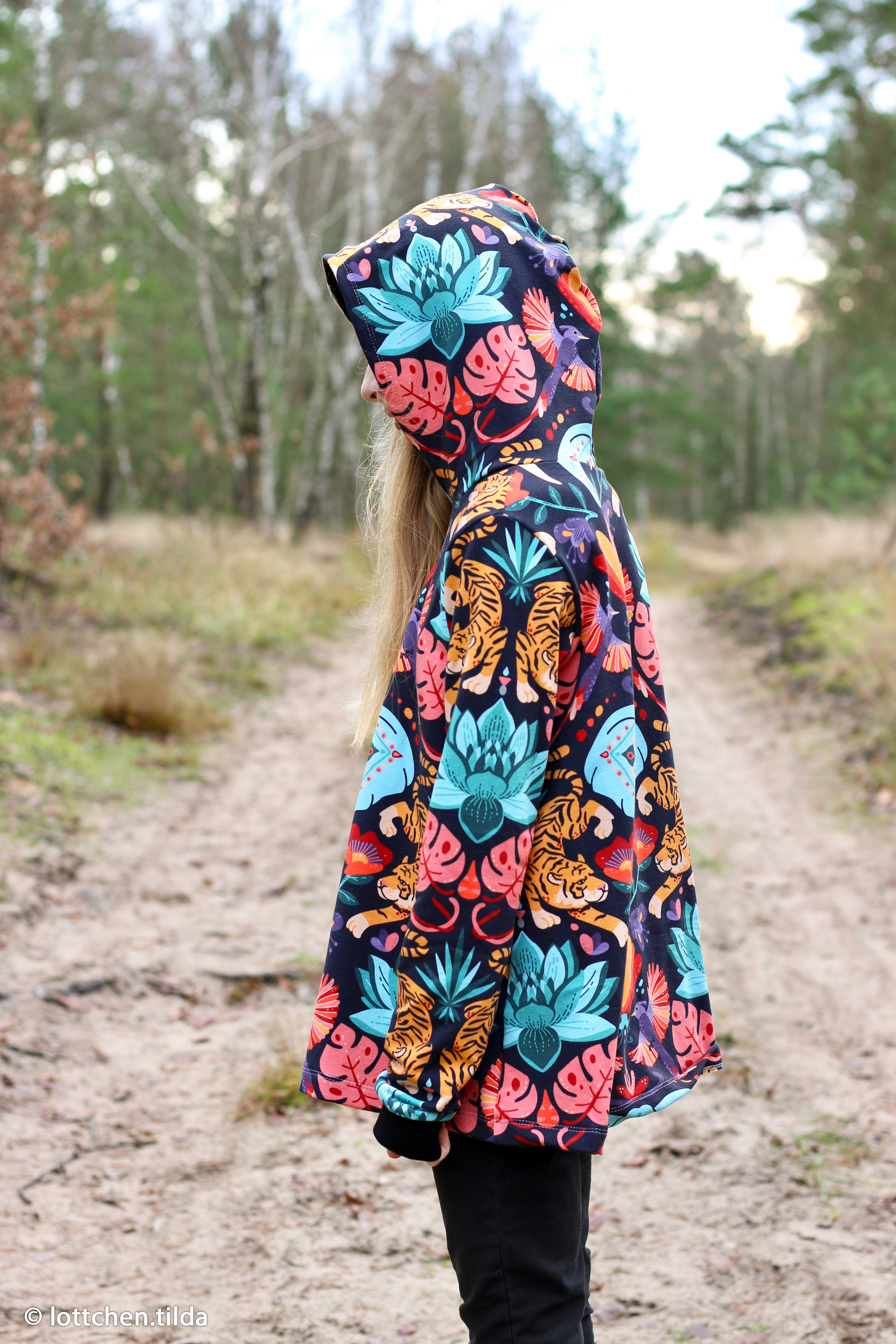 Sewing project by Lottchen Tilda made with Kanani, Maike and Heike, in anthracite