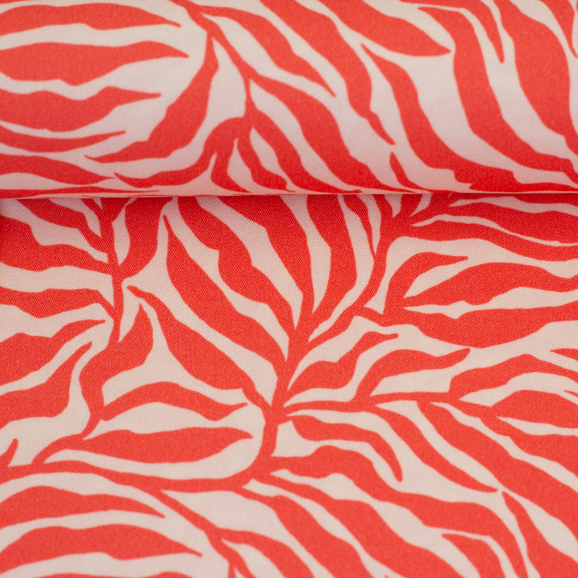 Zebra Jungle by Bienvenido Colorido, Viskose Webware Zebra Jungle by Bienvenido Colorido, Viskose Webware