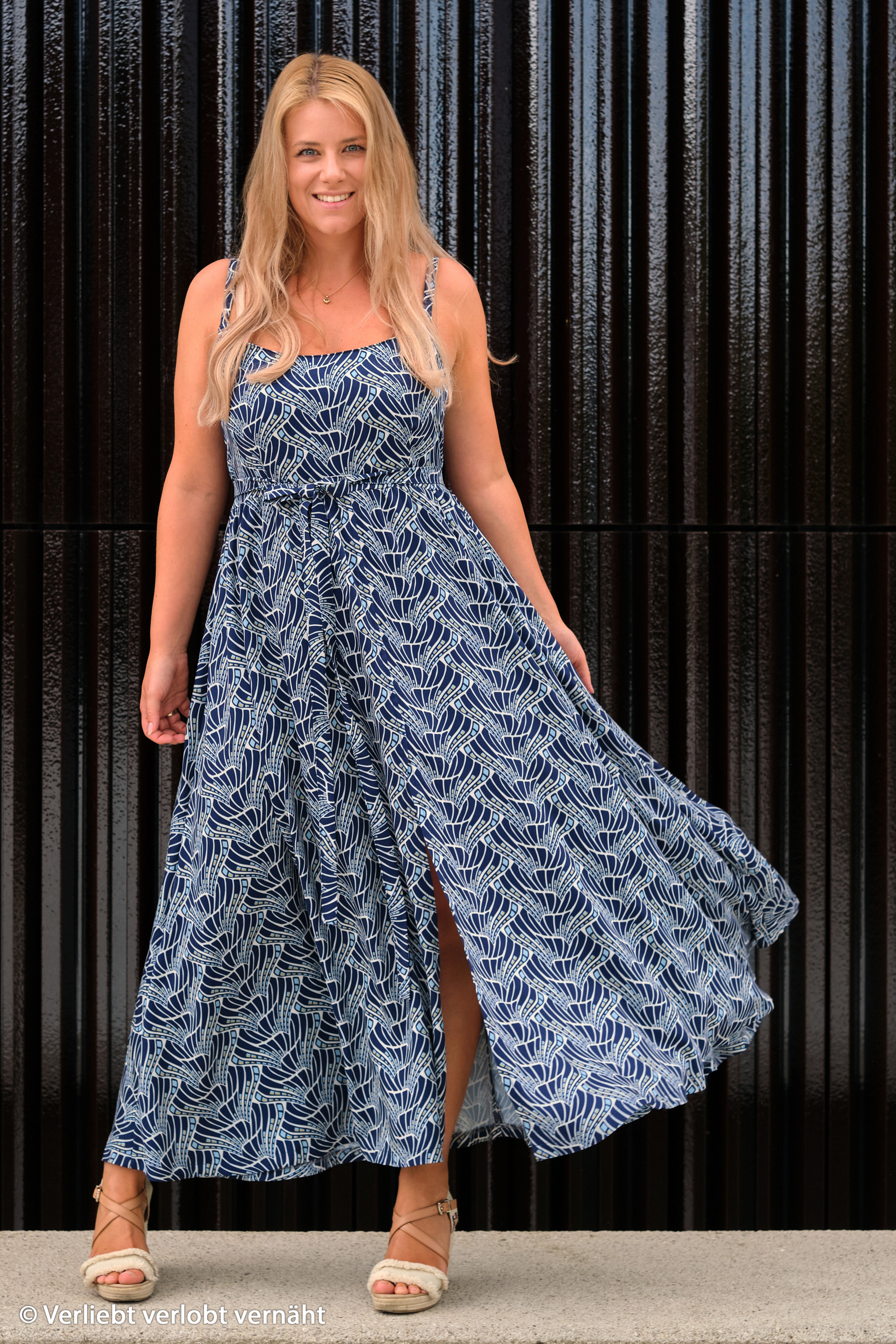 Vienna Coral by Bienvenido Colorido, Viskose Webware Vienna Coral by Bienvenido Colorido, Viskose Webware