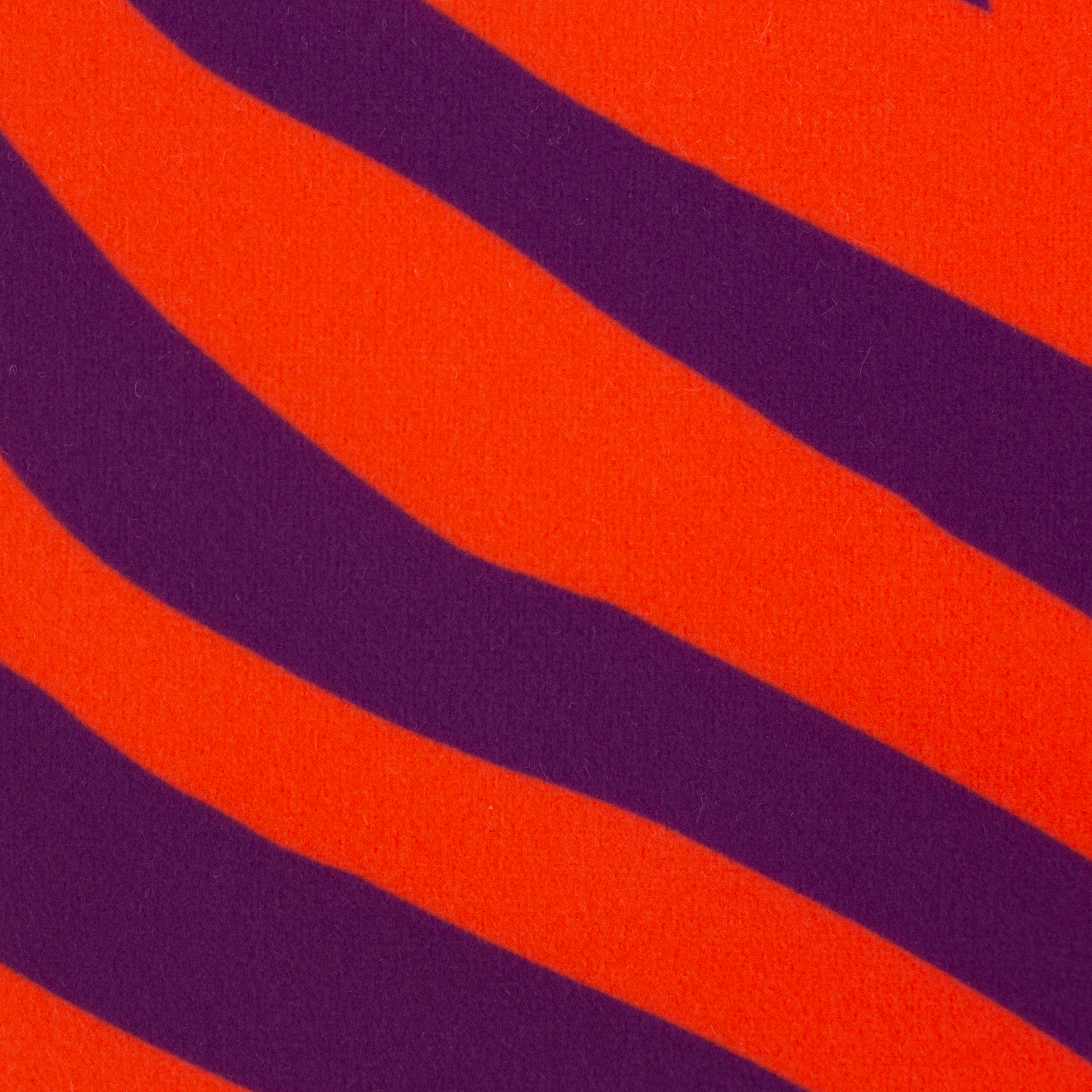 Monstapillows by Thorsten Berger in violet, 10 cm close-up