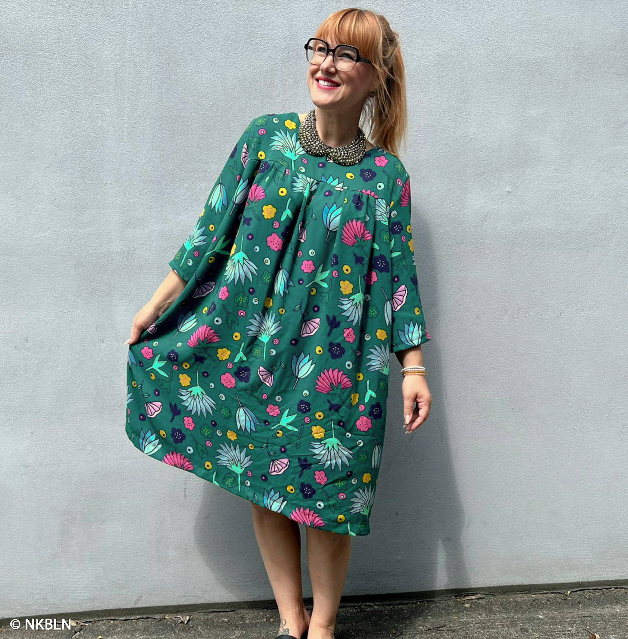 Flower Meadow by Emjo Design, Woven Viscose