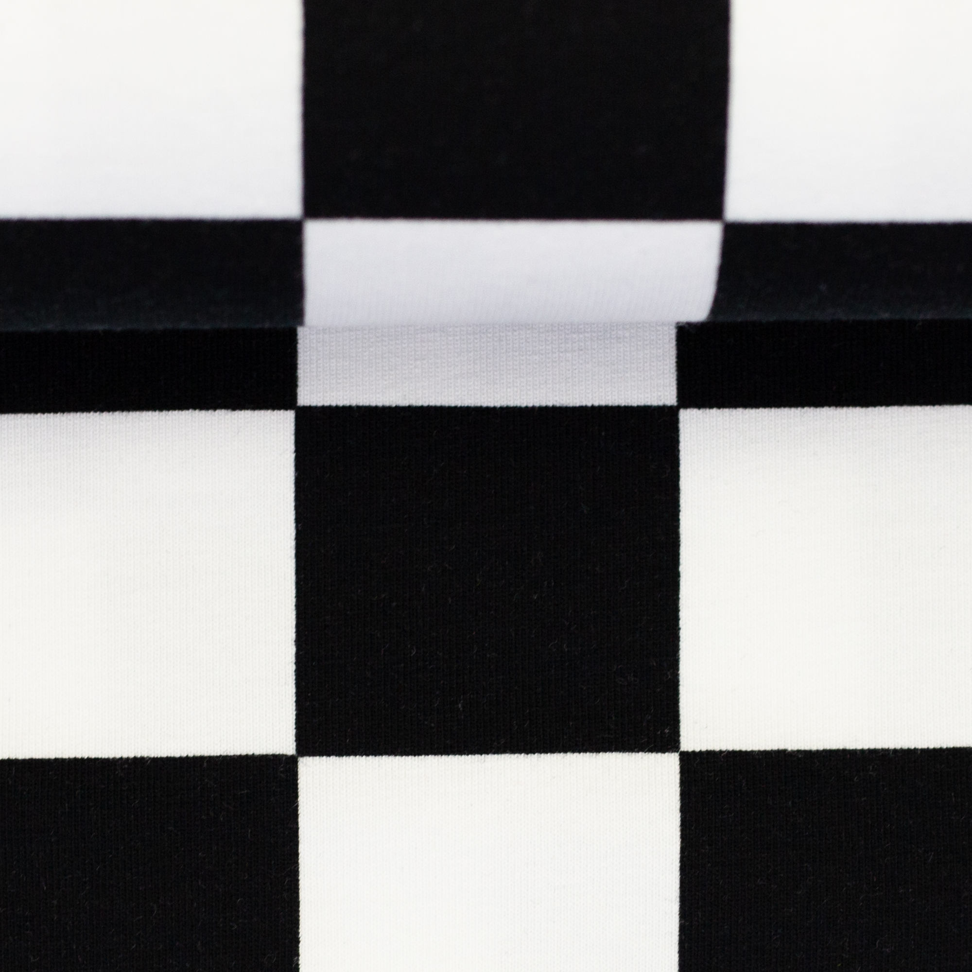 299011 Checks, ca. 4cm, black/white