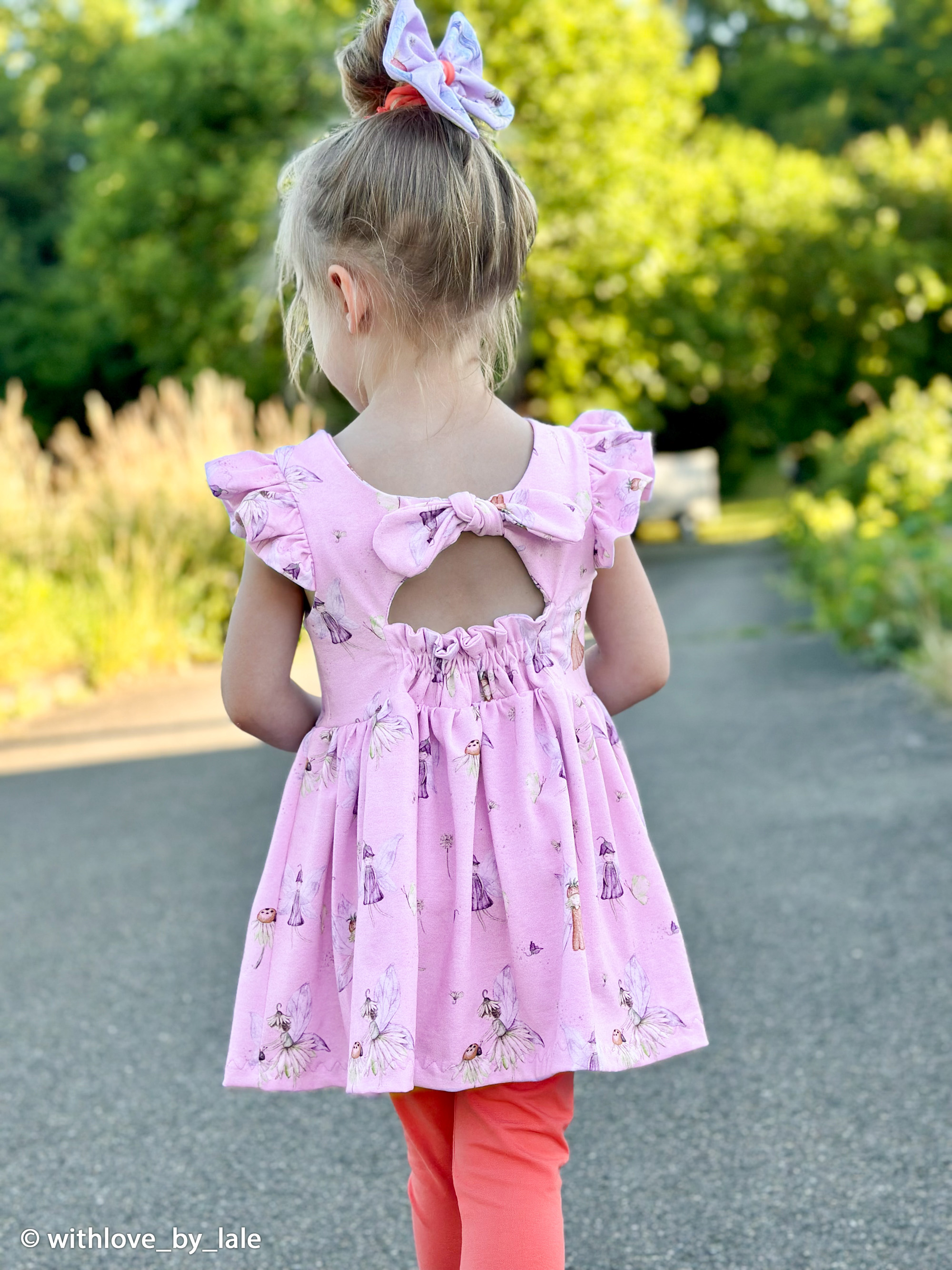 264640 Feen, flieder