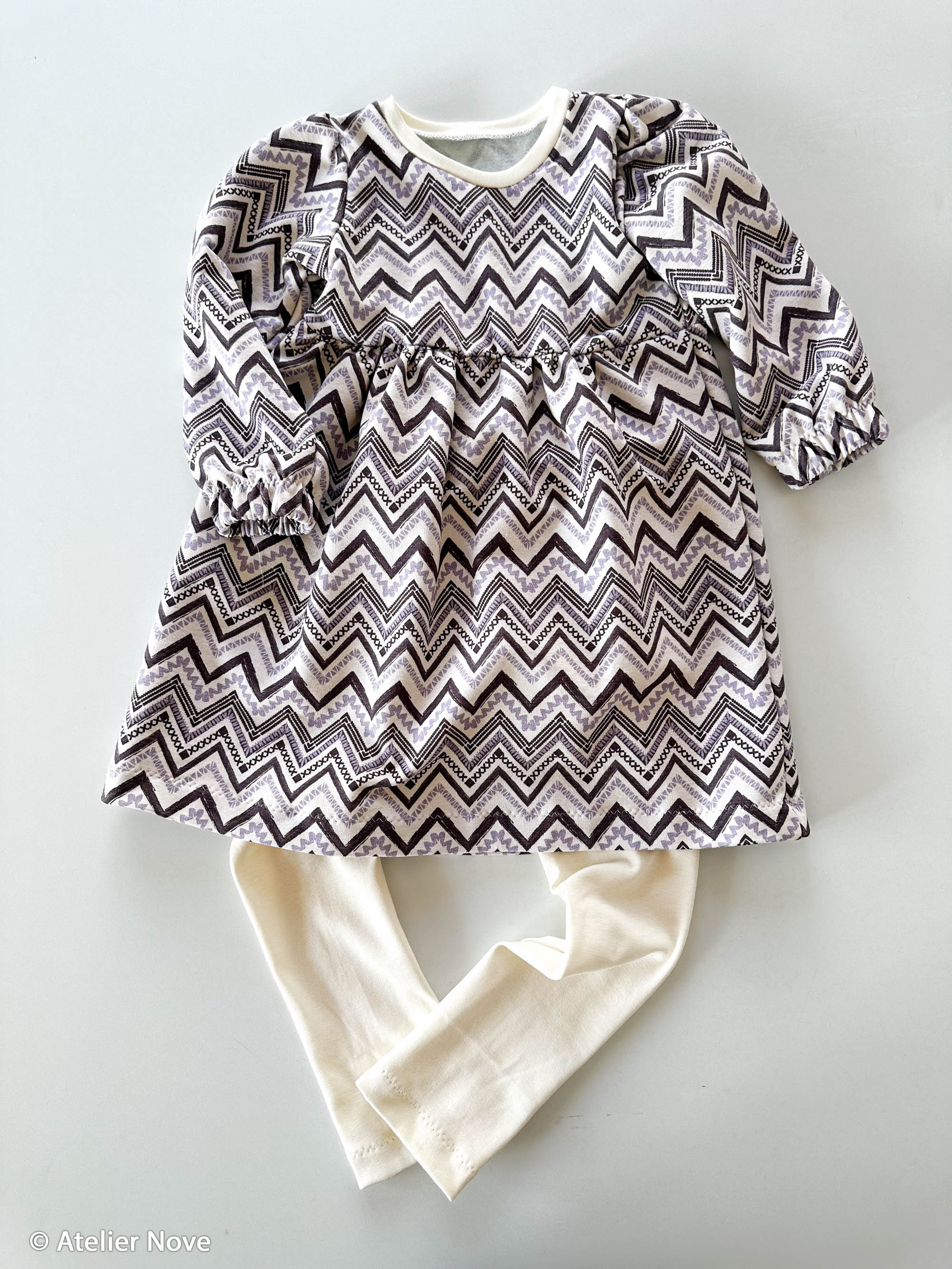 595009 skandinavisches Design, naturweiß