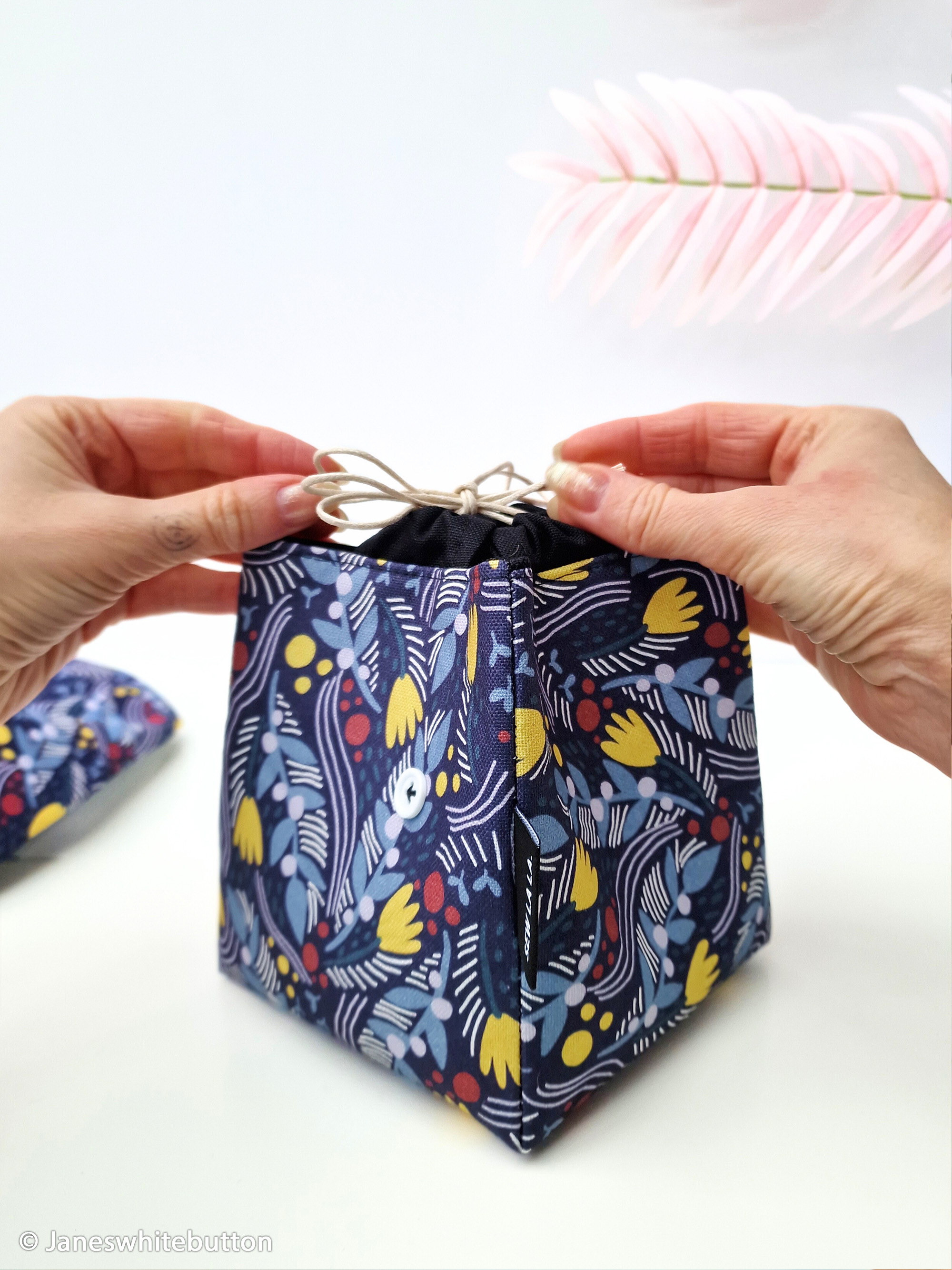 419598 Abstrakte Blumen, dunkelblau/gelb